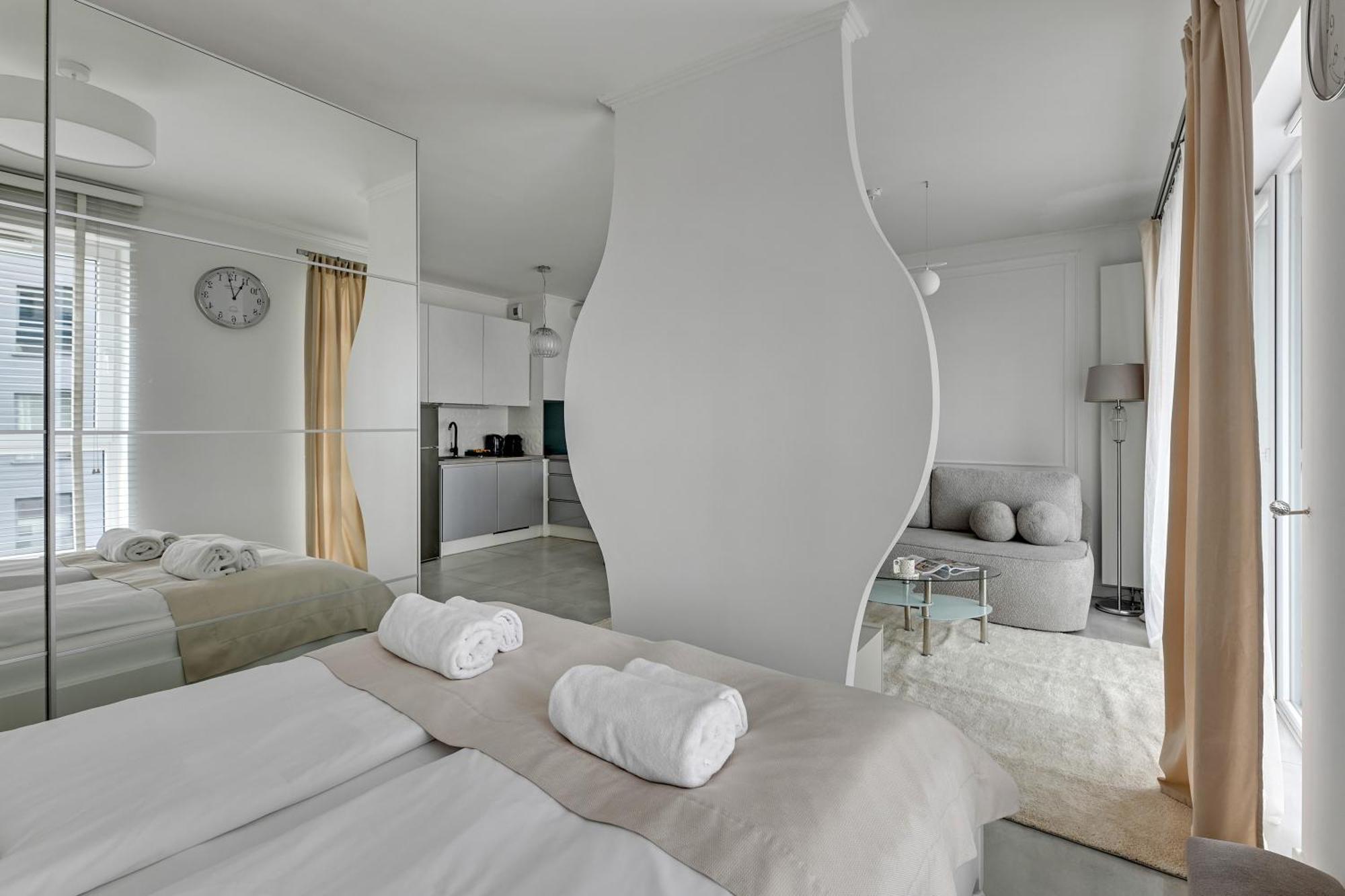 Bastion Walowa City Center By Downtown Apartments 格但斯克 客房 照片