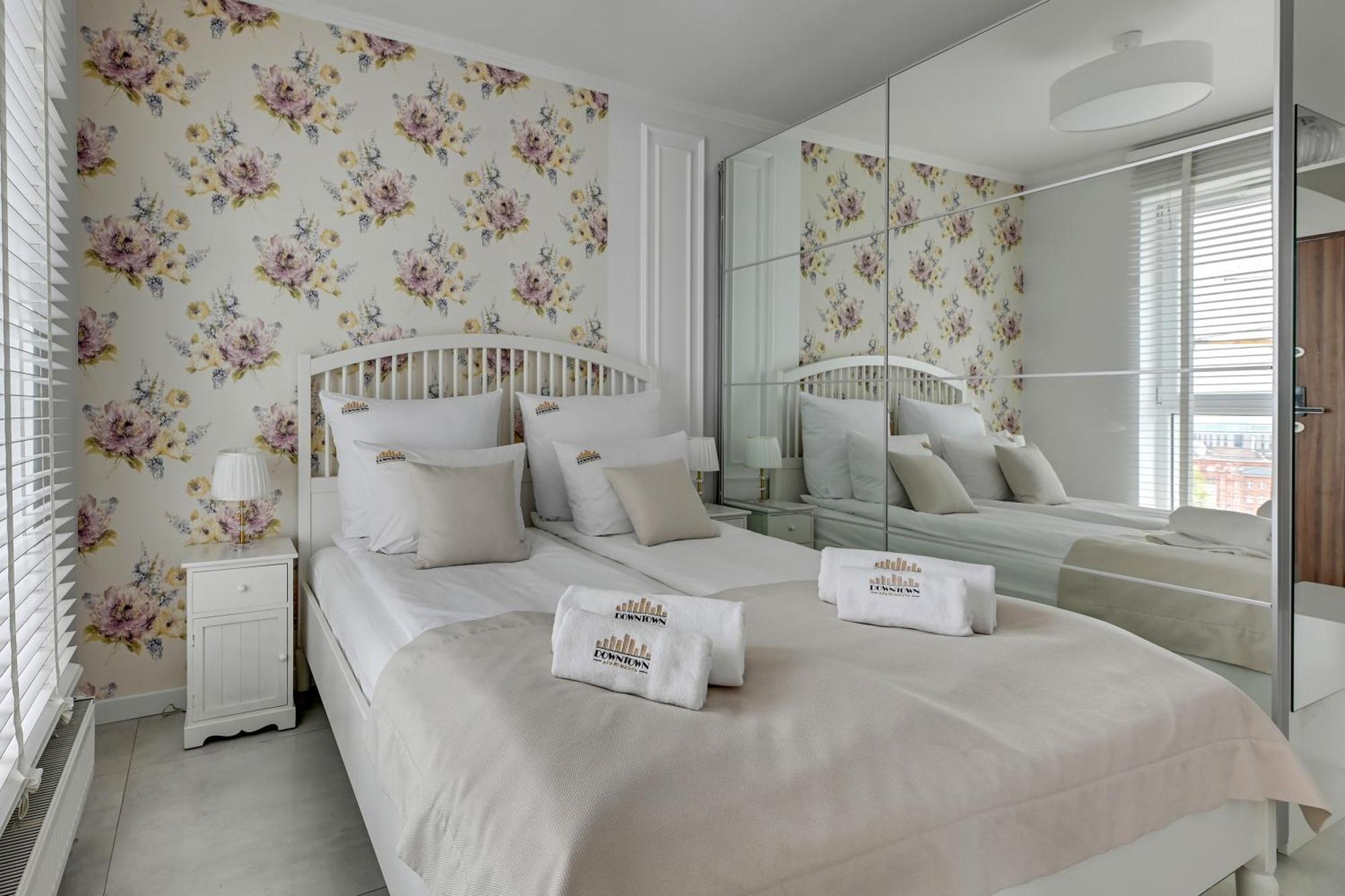 Bastion Walowa City Center By Downtown Apartments 格但斯克 客房 照片